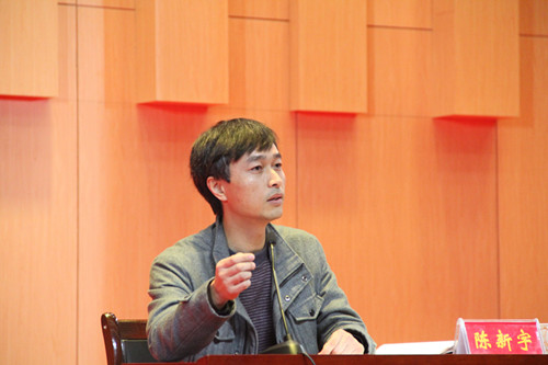 副院长陈新宇为九游会官网2015级新生做入学教育报告会