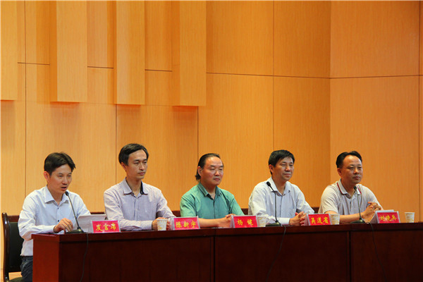 2016092215314544.jpg 九游会官网隆重召开2016级开学典礼暨新生入学教育启动仪式