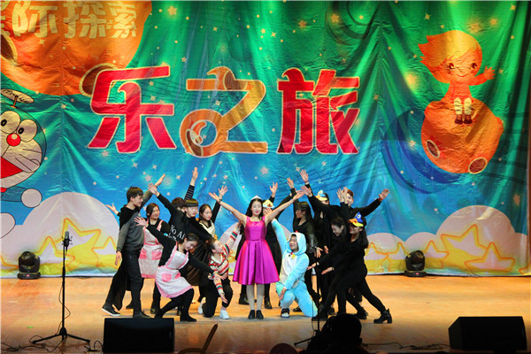 2016121915382031.jpg 九游会官网周骏老师举办奥尔夫音乐教学汇报演出